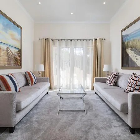 Luxury Villa, Private Pool, Cinema, Games Room, Hot Tub, Ocean View, Tennis Courts Villa Loulé