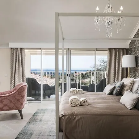 Villa Luxury Villa, Private Pool, Cinema, Games Room, Hot Tub, Ocean View, Tennis Courts *
