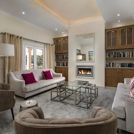 Villa Luxury Villa, Private Pool, Cinema, Games Room, Hot Tub, Ocean View, Tennis Courts *