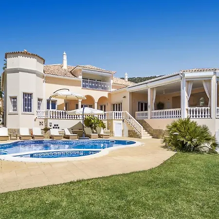 Luxury Villa, Private Pool, Cinema, Games Room, Hot Tub, Ocean View, Tennis Courts Loulé