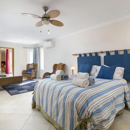 Luxury Villa, Private Pool, Cinema, Games Room, Hot Tub, Ocean View, Tennis Courts Villa